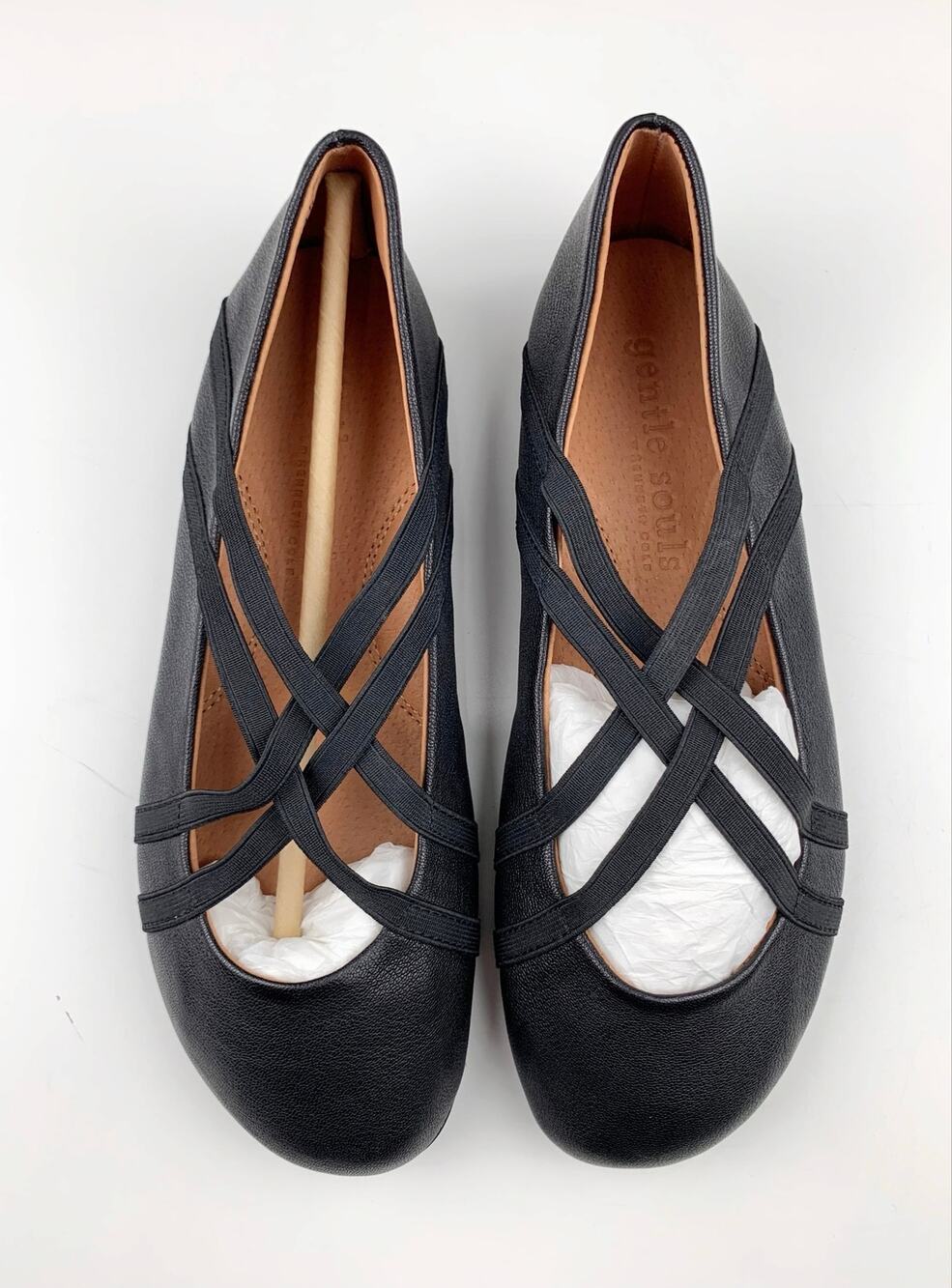 Gentle Souls by Kenneth Cole Elba Elastic Ballet Flats Black Shoes Women's 7